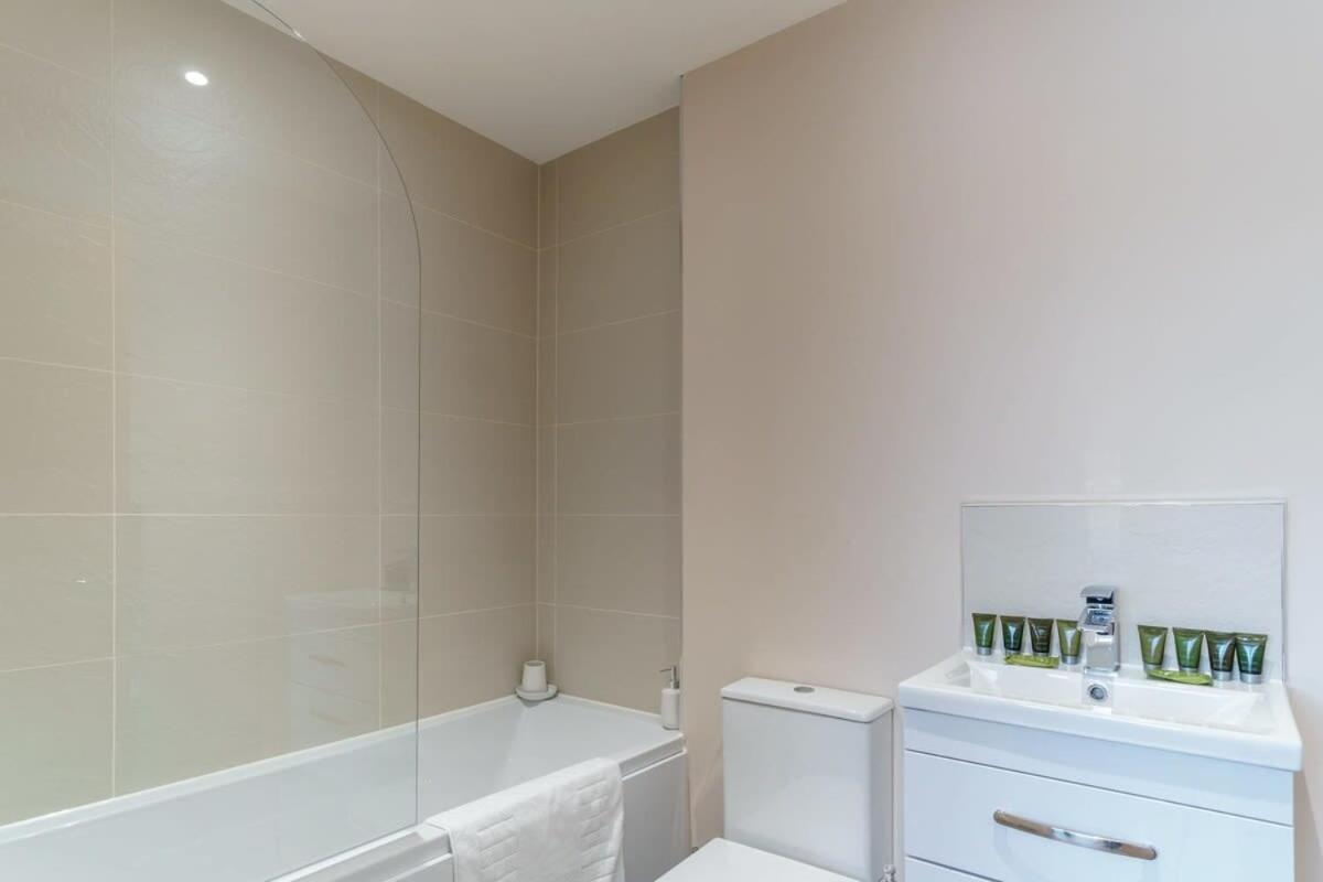 Fantastic 1 Bed Flat Manchester - Sleeps 3 外观 照片